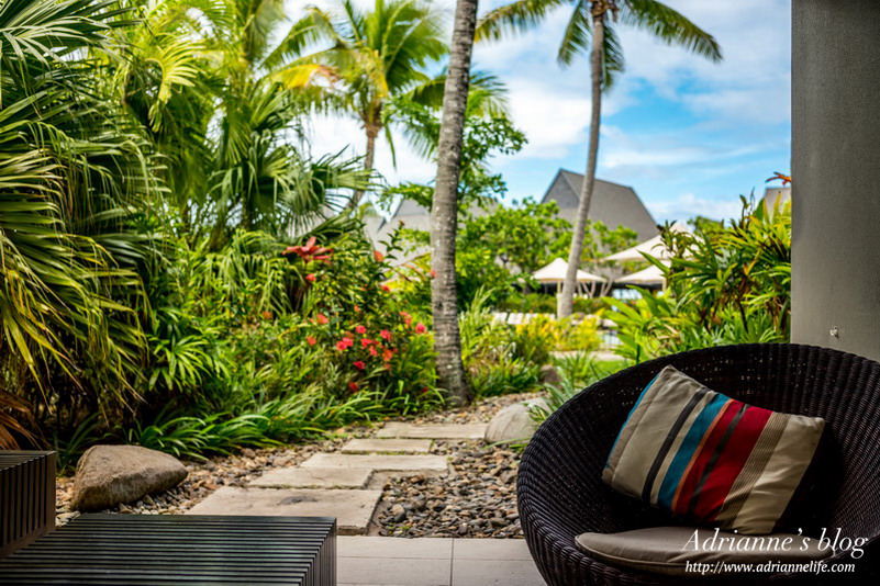【斐濟自由行】斐濟住宿推薦！斐濟洲際高爾夫温泉度假村 (InterContinental Fiji Golf Resort & Spa) ，被媒體評為世界十大最美沙灘之一的豪華飯店！(泳池景觀房)