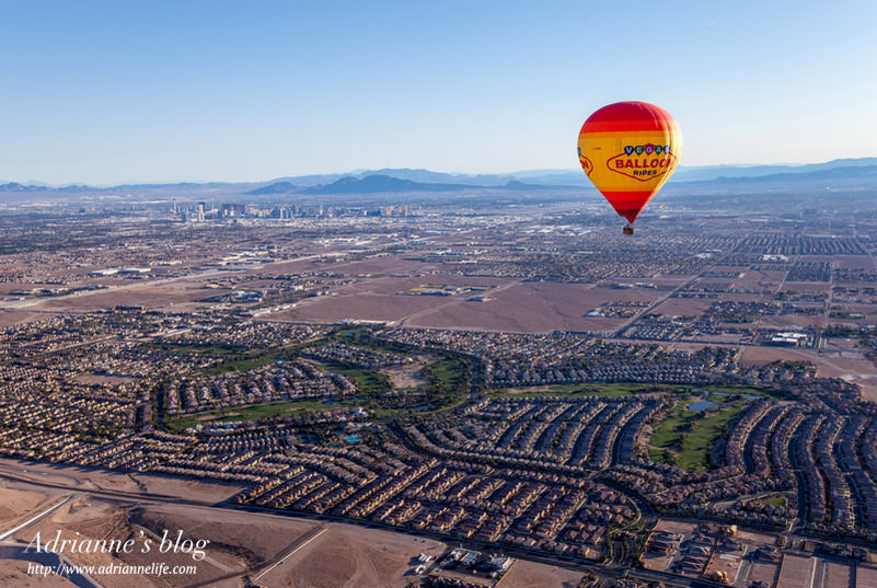【拉斯維加斯必去行程】坐熱氣球看日出！360度空中俯瞰白天的拉斯維加斯！